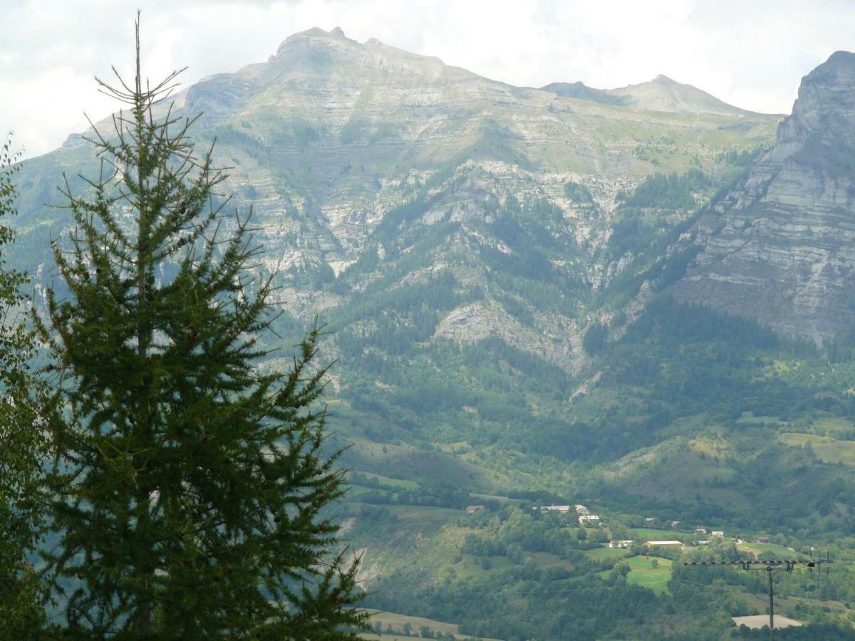 Apartment Les Serintes Saint-Leger-les-Melezes